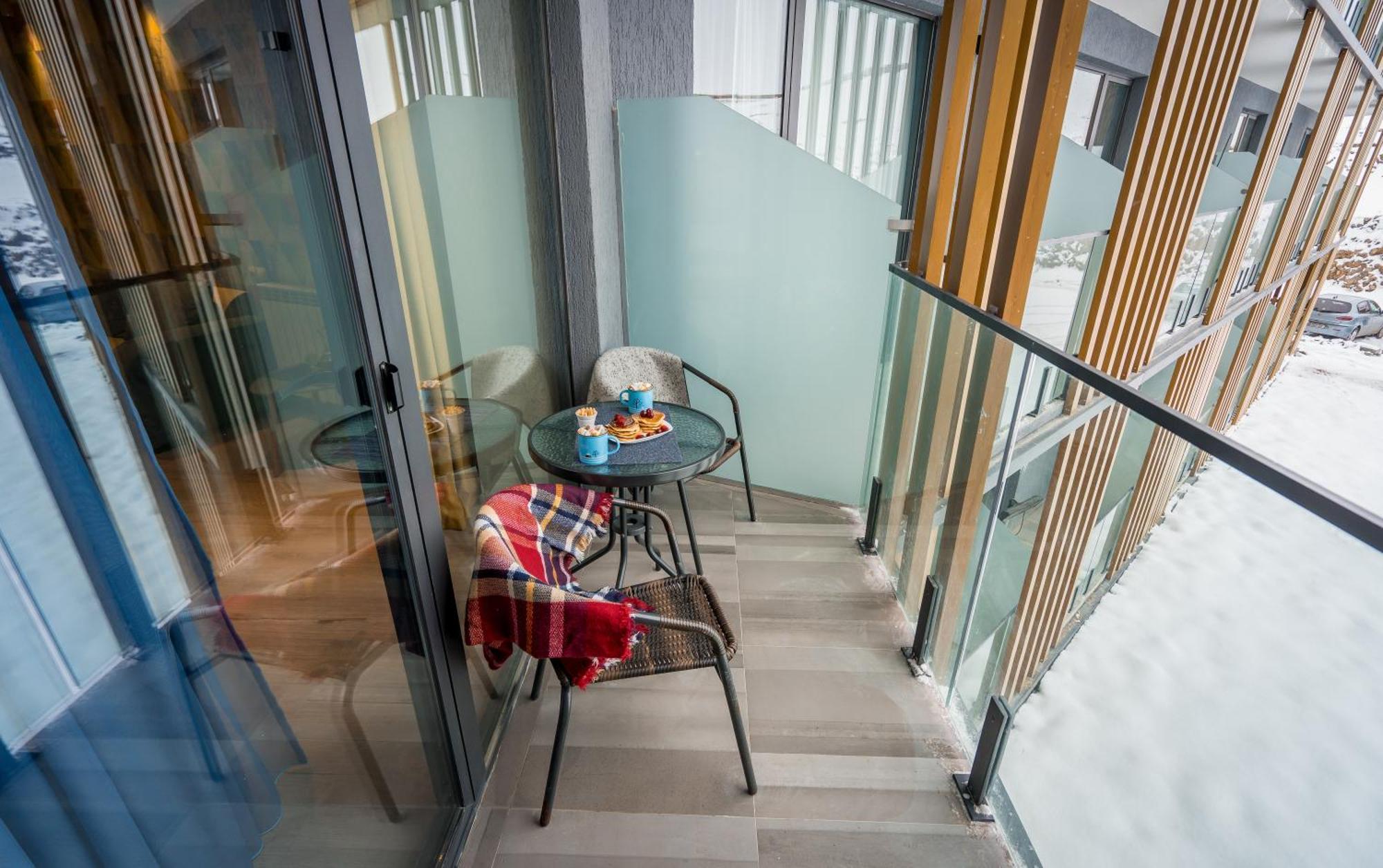 New Gudauri Apartments In Atrium Ngoại thất bức ảnh